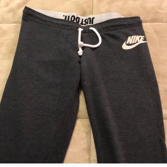 Nike Pants - Nike joggers